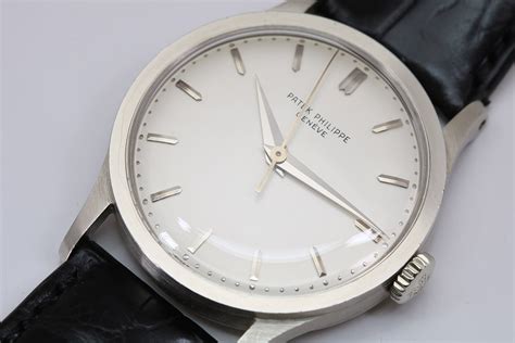 1969 Patek Philippe 18kt White Gold Ref. 570 Watch For Sale